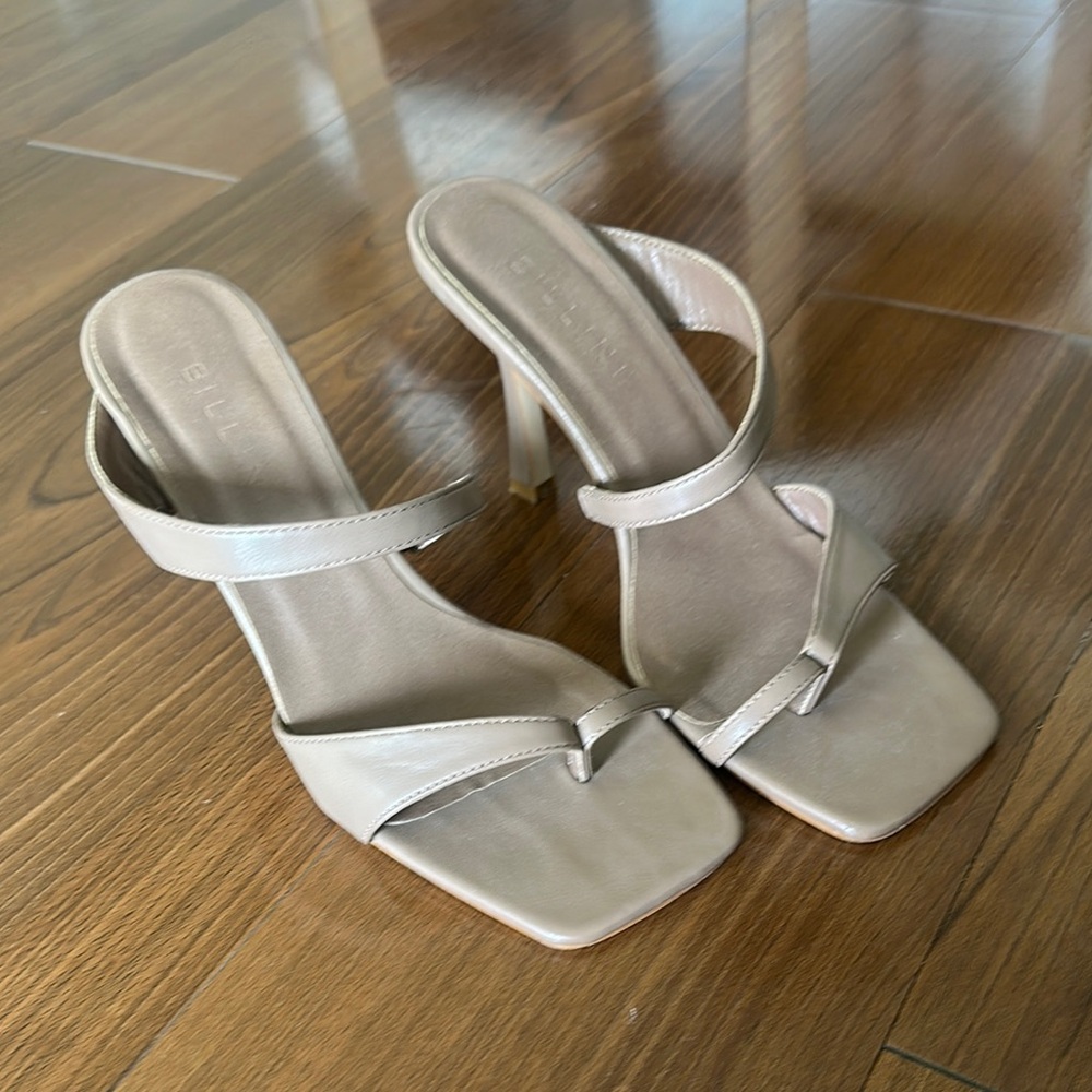 Billini brown sandal heels